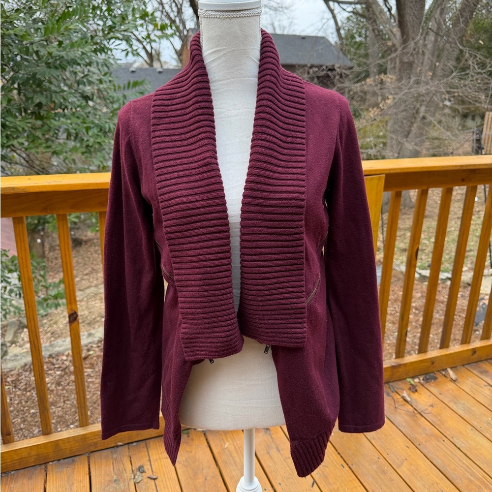 Market & Spruce Maroon Ribbed Cardigan